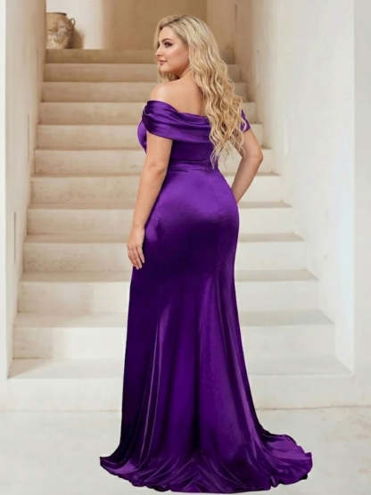 Trumpet/Mermaid Off-the-Shoulder Sweep Train Plus Size Bridesmaid Dresses with Split Side & Ruffles