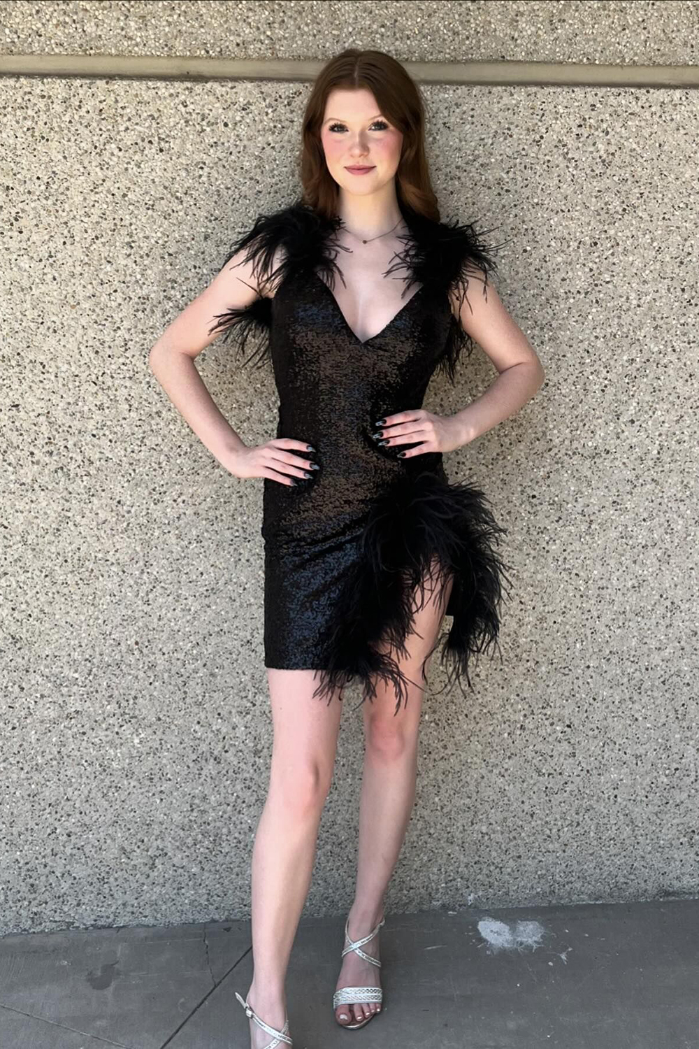 Sparkly Black V-Neck Tight Short Homecoming Dress with Feathers-BMbridal