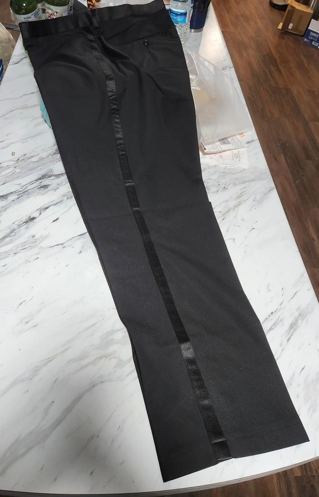 Glamorous Black Jacquard Shawl Lapel Two Pieces Wedding Suits with pants