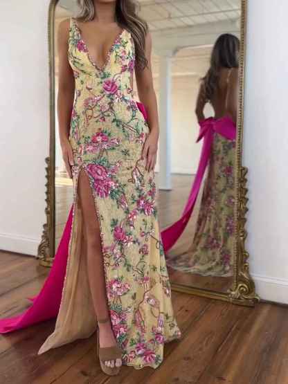 White Floral Embroidered Deep V-Neck Prom Dress with Oversized Bow Train