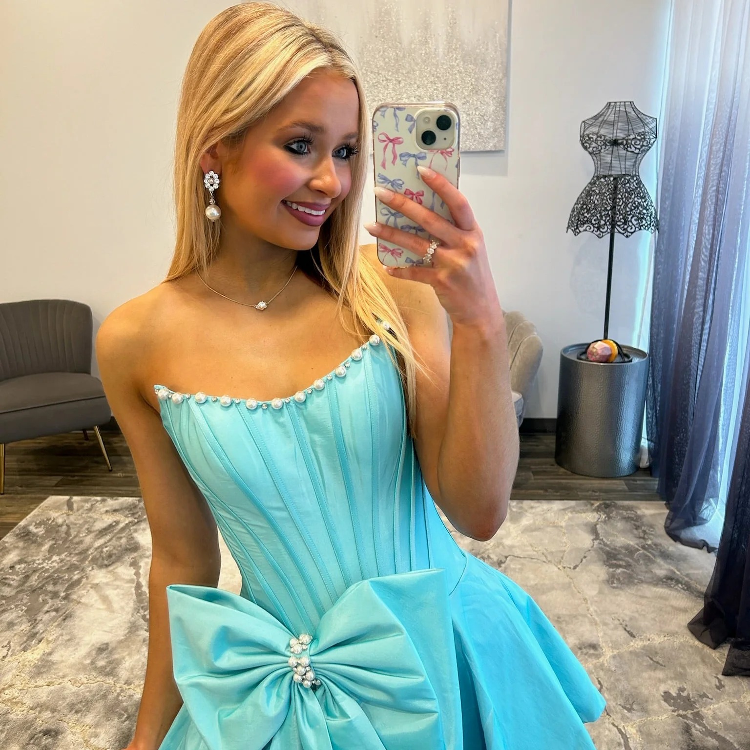 Strapless Pearl Neckline Corset Homecoming Dress Oversized Bow A-Line Mini