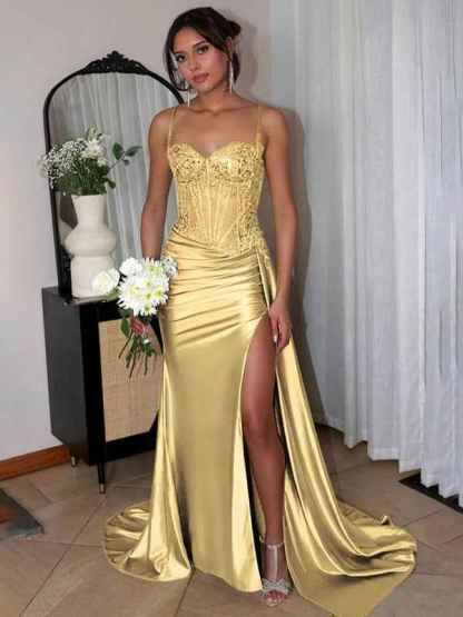 Green Mermaid Spaghetti Straps Bodice Long Prom Dress with Beads