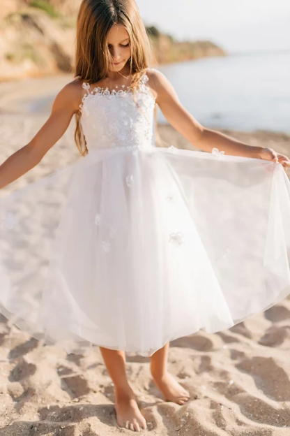 A-line White Sleeveless Straps Flower Girls Dress With Lace-BMbridal.com