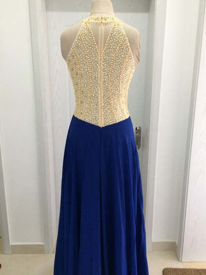 A-Line/Elegant Scoop Sleeveless Beading Chiffon Prom Dresses