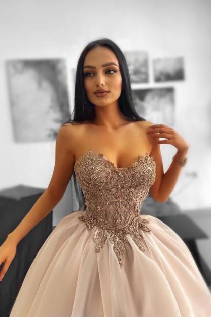 Bmbridal Ball Gown Sweetheart Floor-Length Sleeveless Prom Dresses with Beadings