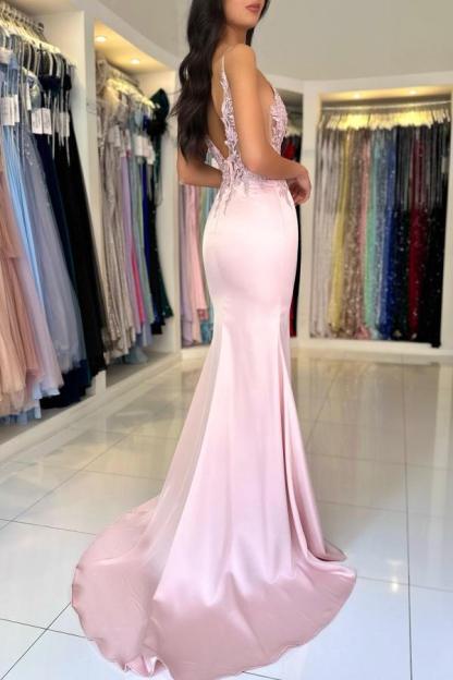 Stylish Mermaid V-Neck Spaghetti Strapless Satin Lace Prom Dresses with Slit