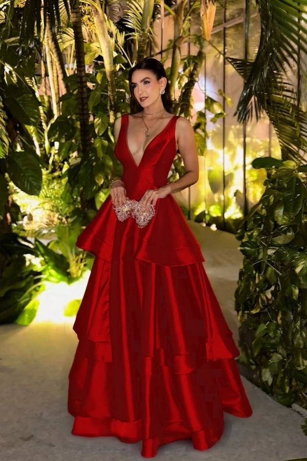 Straps Deep V Neck Sleeveless A Line Long Prom Dress With Pleated