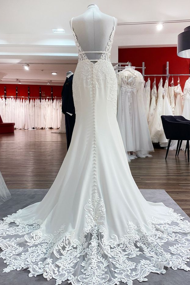 Vintage Open Back Long Mermaid V-Neck Satin Wedding Dress with Lace Appliques