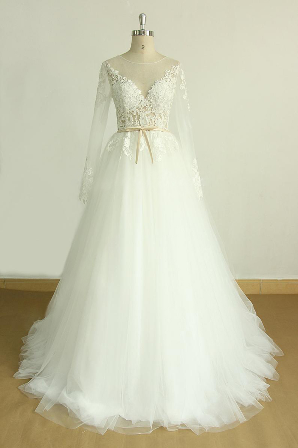BMbridal Chic Jewel Longsleeves Tulle Wedding Dress Appliques Lace A-line Bridal Gowns On Sale