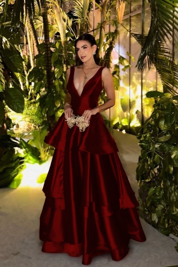 Straps Deep V Neck Sleeveless A Line Long Prom Dress With Pleated