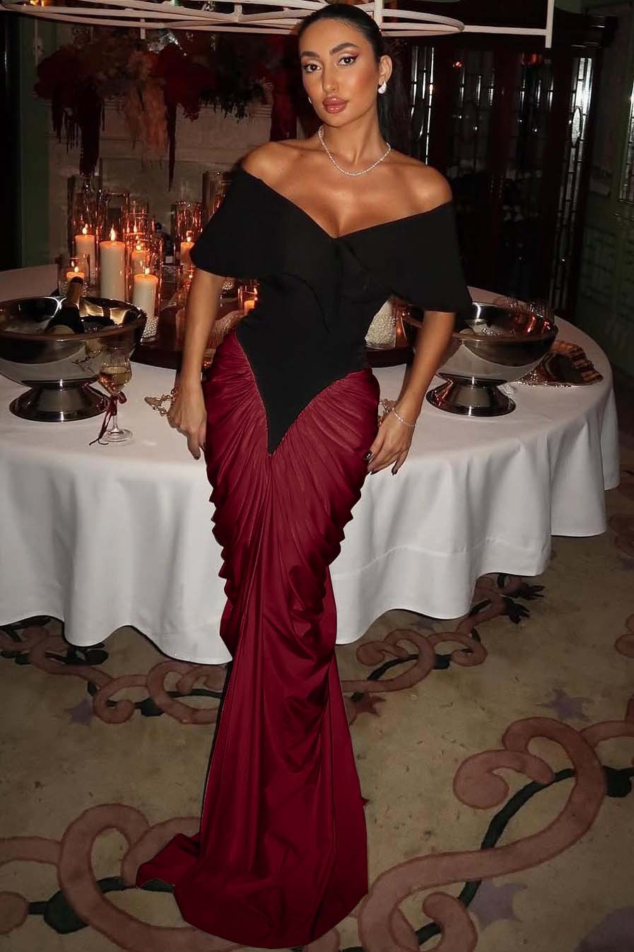 Off the Shoulder Strapless Mermaid Long Prom Dress With Pleated Gloves