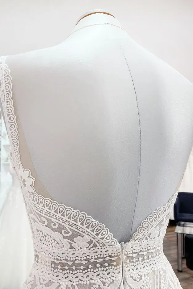 Stylish Open Back Ruffles Long A-Line Wedding Dresses with Lace Tulle