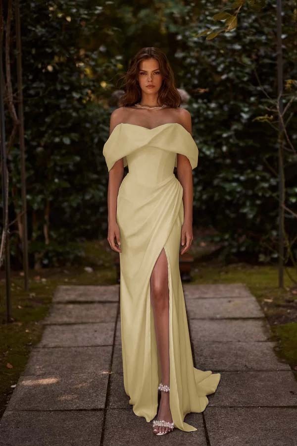 Off the Shoulder Sleeveless Long Mermaid Prom Dress With Split Pleated