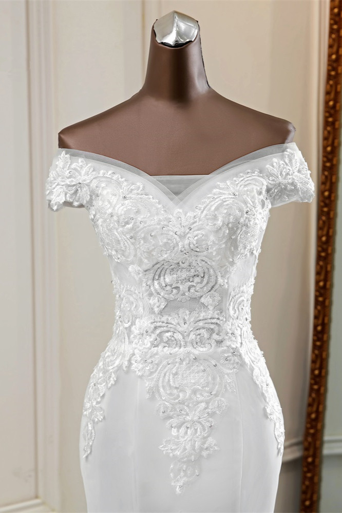 BMbridal Elegant Off-the-Shoulder Sleeveless White Mermaid Wedding Dresses with Beadings