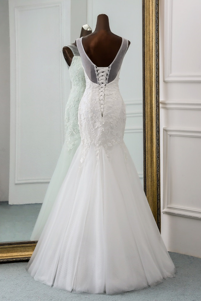 BMbridal Popular Jewel Sleeveless White Mermaid Wedding Dresses with Appliques