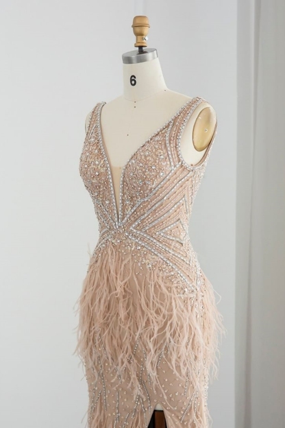Bmbridal Black Floor-Length V-Neck Sleeveless Prom Dresses with Appliques