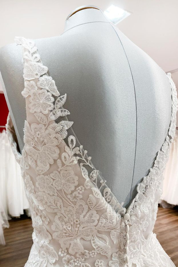 BMbridal Graceful Ivory Tulle V Neck Lace Ruffles A-Line Wedding Dresses-BMbridal
