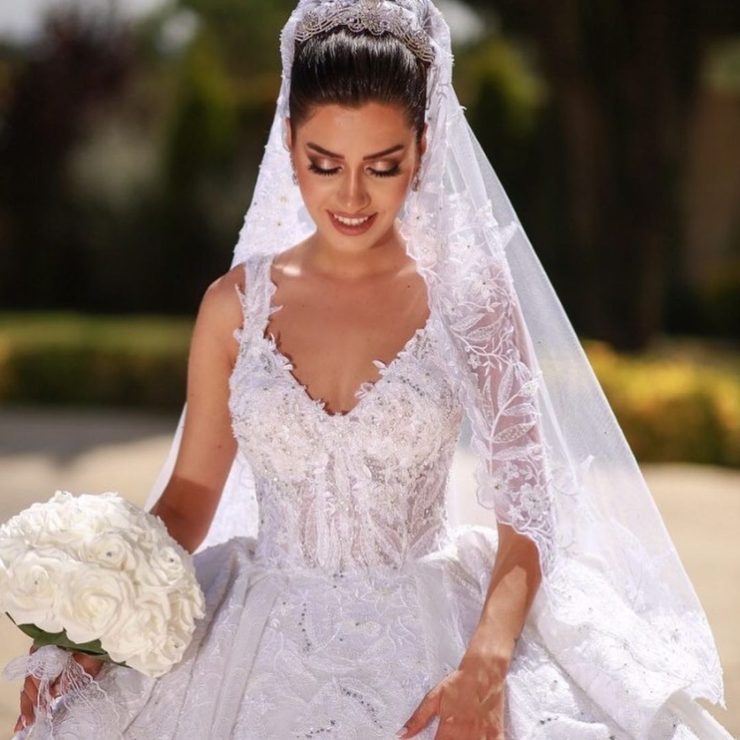 BMbridal Off-the-Shoulder Ball Gown Wedding Derss With Lace Appliques-BMbridal