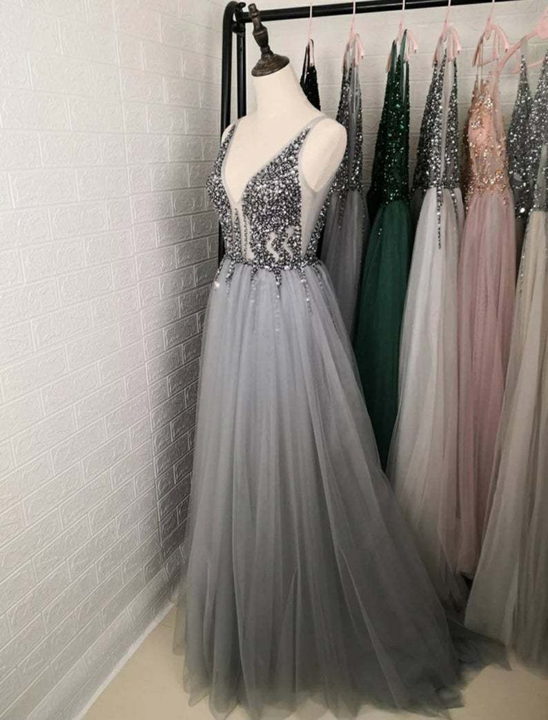 BMbridal Charming V-Neck Tulle Prom Dress Long Evening Party Gowns With Lace Appliques