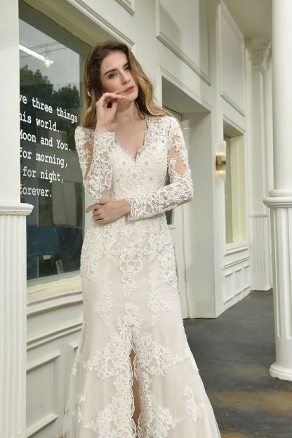 BMbridal Exquisite Sheath V-Neck Long Sleeves Wedding Dress With Slit