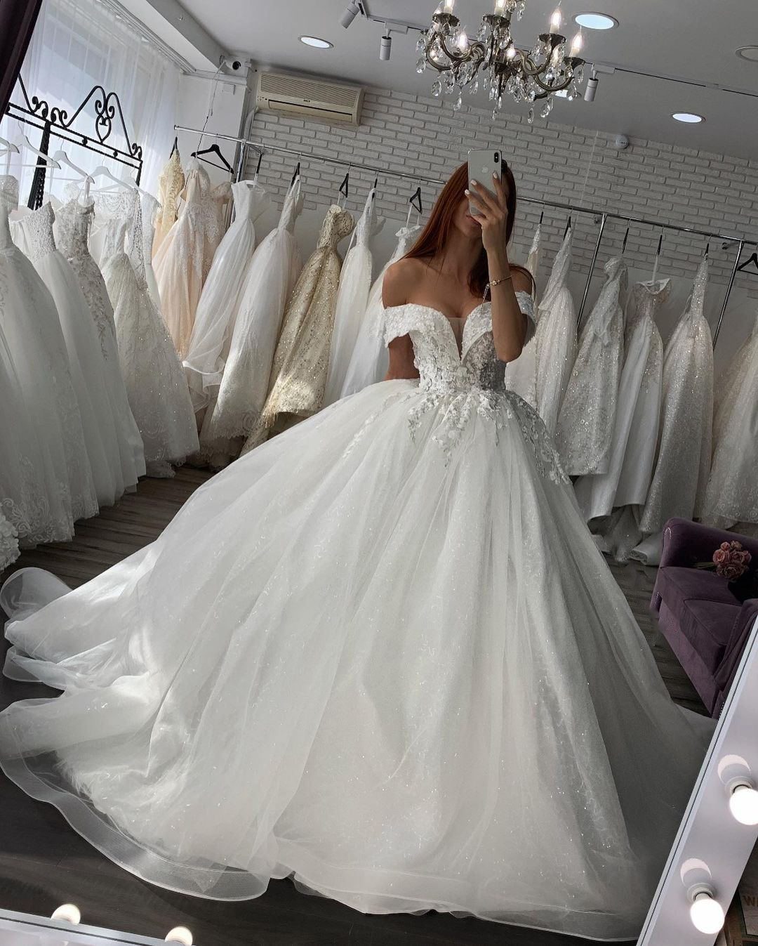 BMbridal Off-the-Shoulder Ball Gown Tulle Wedding Dress With Appliques-BMbridal