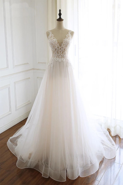 BMbridal Gorgeous White Tulle Lace Long Wedding Dress Sleeveless Custom Size Bridal Gowns On Sale