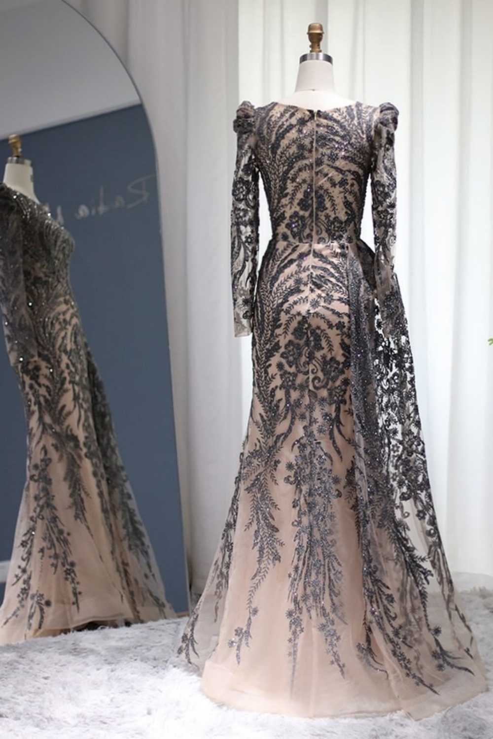 Bmbridal A-Line Long Sleeves Scoop Floor-Length Prom Dresses with Lace