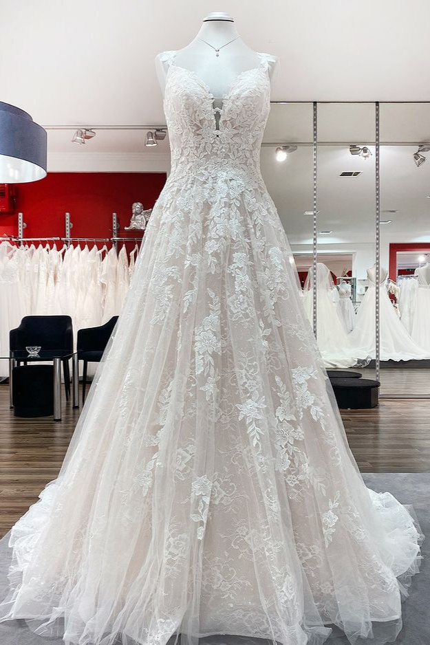 Elegant Open Back A-Line V-Neck Long Ruffles Wedding Dresses with Tulle Lace