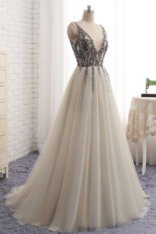 BMbridal Elegant V-Neck Sleeveless Prom Dress With Appliques Long Tulle Evening Gowns