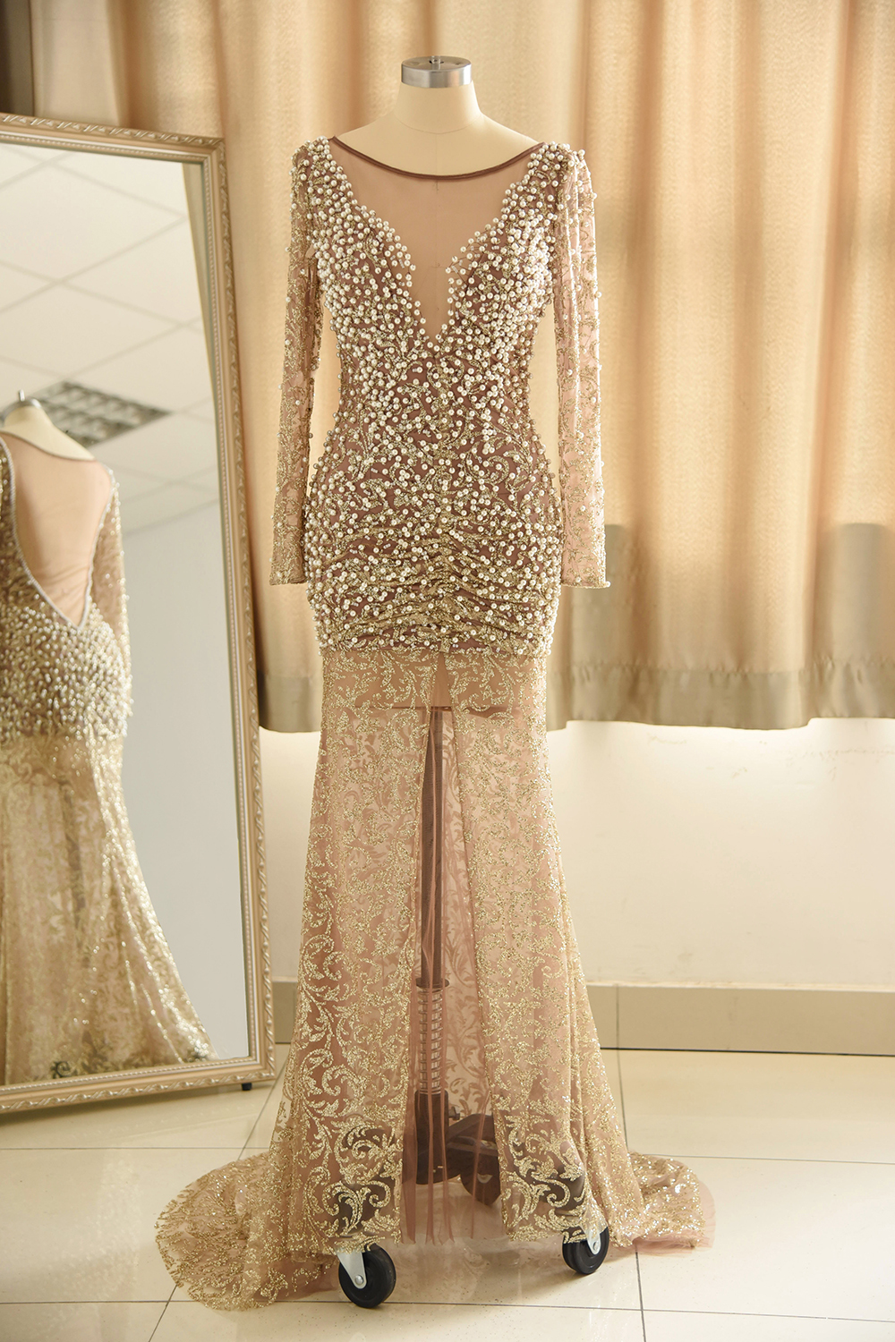 BMbridal Glamorous Jewel Lace Front Slit Prom Dresses Long Sleeves Appliques Formal Dresses with Pearls-BMbridal