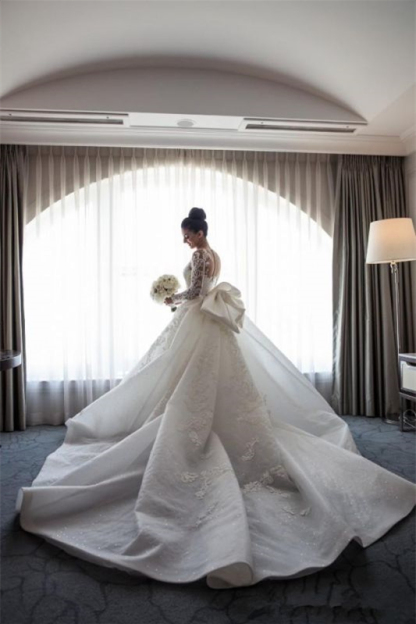 Amazing Mermaid Long Sleeves Lace Wedding Dress Bowknot with Detachable Skirt