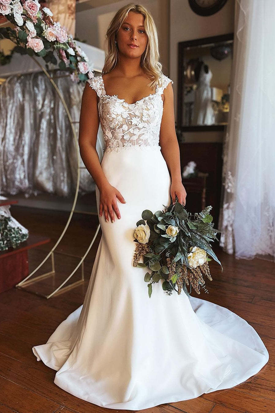 Beautiful Long Mermaid Sleeveless Wedding Dress With Lace-BMbridal.com