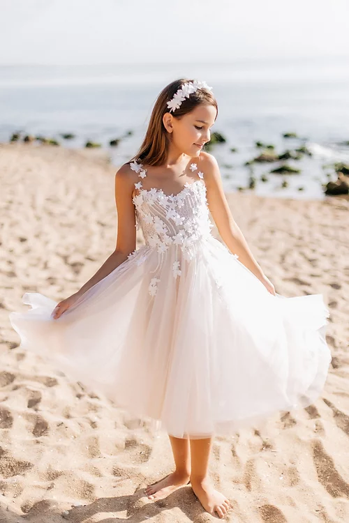 Beautiful White A-line Sleeveless Appliques Flower Girls Dress-BMbridal.com