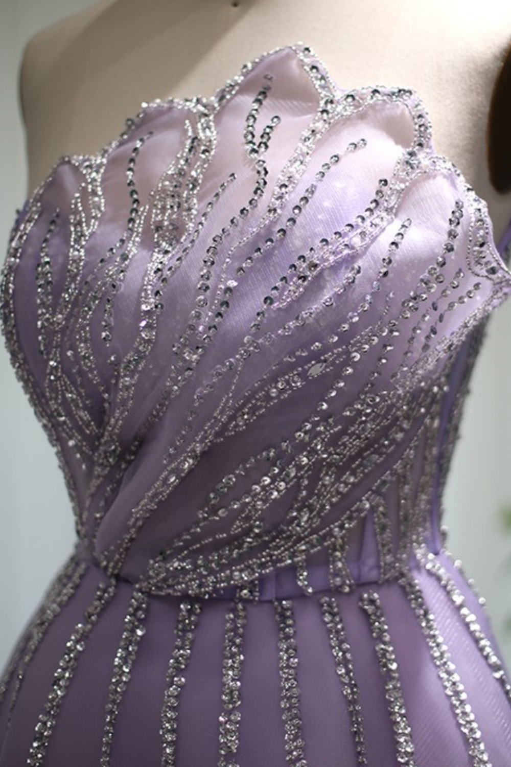 Bmbridal Lilac Tulle Strapless Sleeveless Floor-Length Prom Dresses with Ruffles
