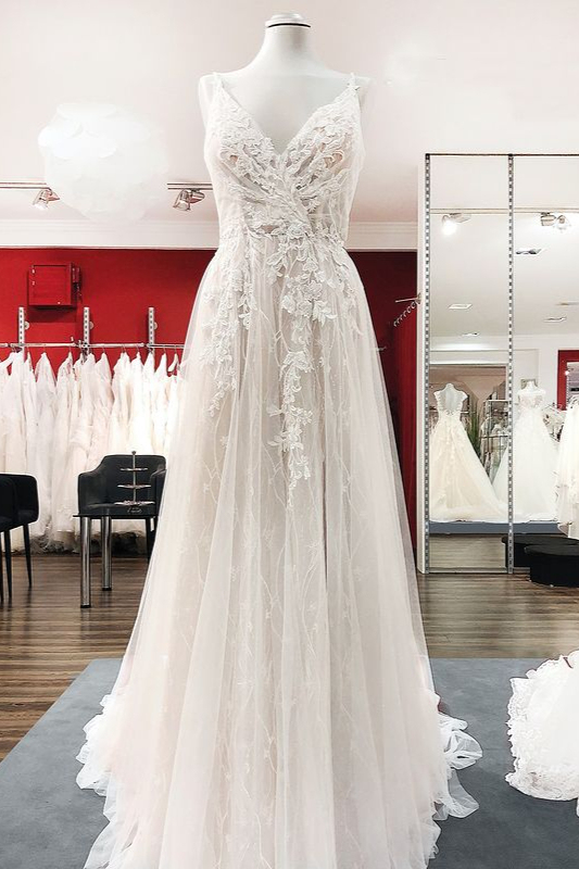Sexy Backless Long A-Line Lace Wedding Dresses with Tulle V-Neck