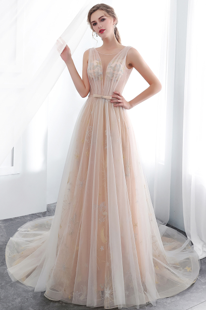 BMbridal Charming Sleeveless Embrodiery Long prom Dress With Lace-up
