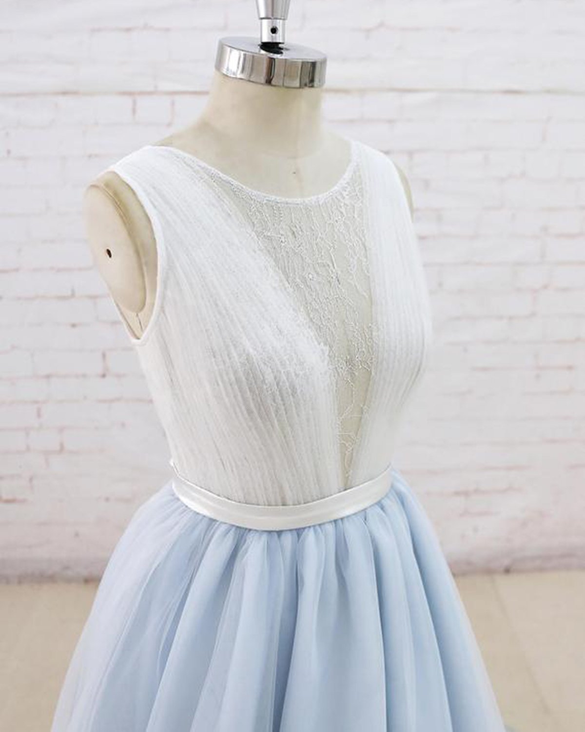 BMbridal Gorgeous Light Blue Tulle Lace Wedding Dress Sheer Back Summer Bridal Gowns On Sale