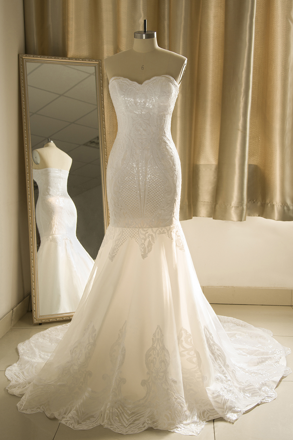 BMbridal Chic Strapless Sweetheart Ivory Mermaid Prom Dresses Sleeveless Appliques Sequined Evening Dresses On Sale-BMbridal