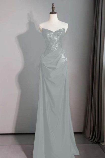 Spaghetti Strap Sleeveless Long Mermaid Prom Dress With Pleated