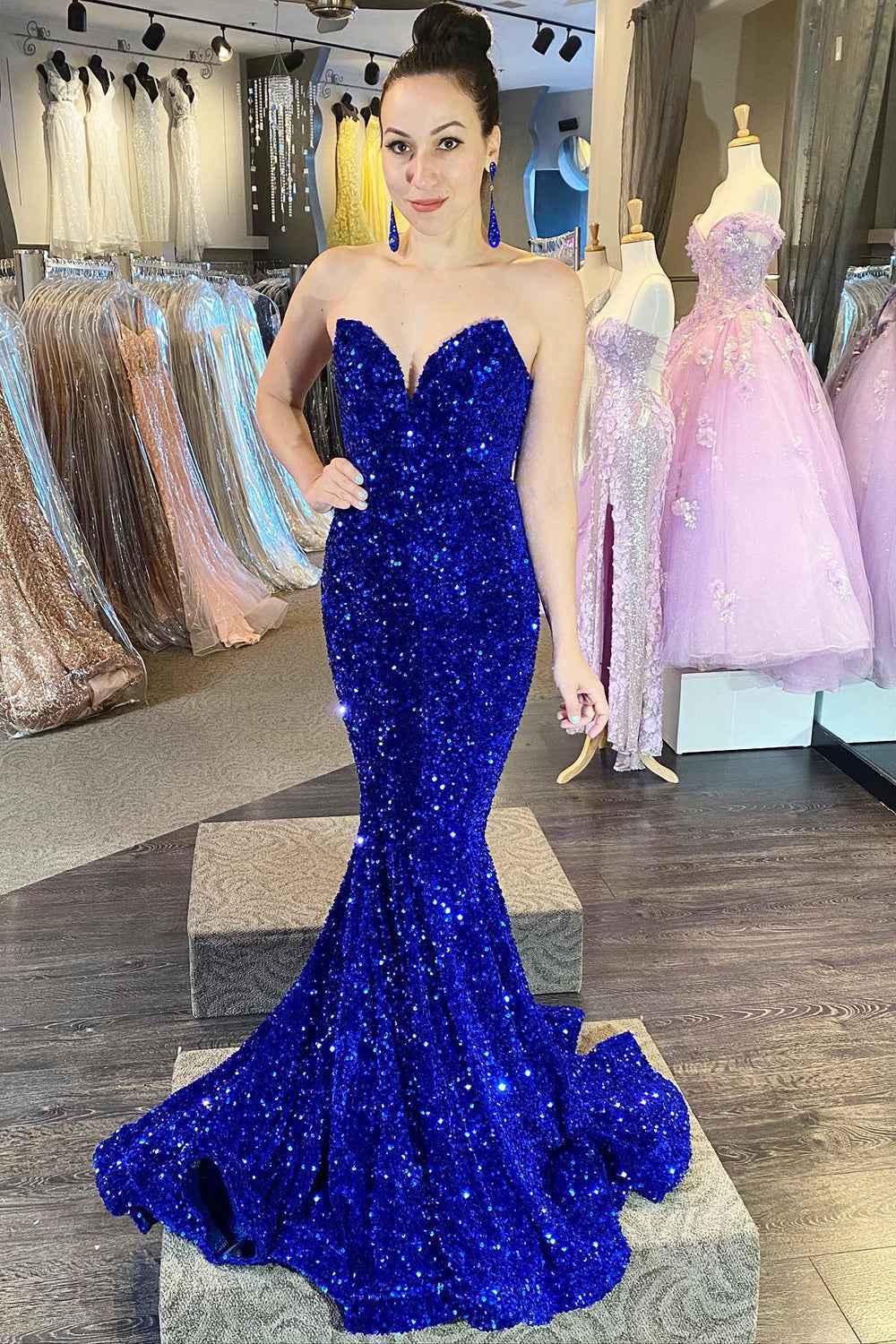 Sparkly Gold Sweetheart Mermaid Long Sequin Prom Dress
