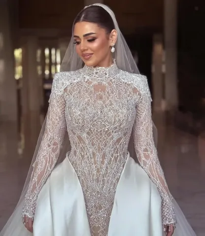 Luxury Custom Made Beading Lace Appliques Wide Strap Open Back Mermaid Wedding Dress