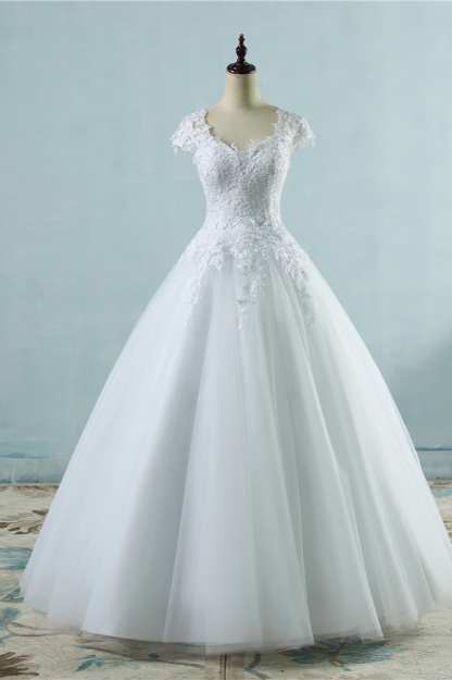 BMbridal Elegant V-Neck Tull Lace White Wedding Dress Short Sleeves Appliques Bridal Gowns Online