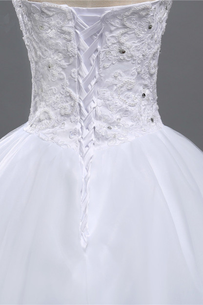BMbridal Chic Strapless Sweetheart Tulle Lace Wedding Dresses Sleeveless Appliques Bridal Gowns with Beadings-BMbridal