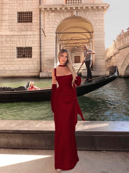 Spaghetti Strap Sleeveless Long Mermaid Prom Dress With Gloves