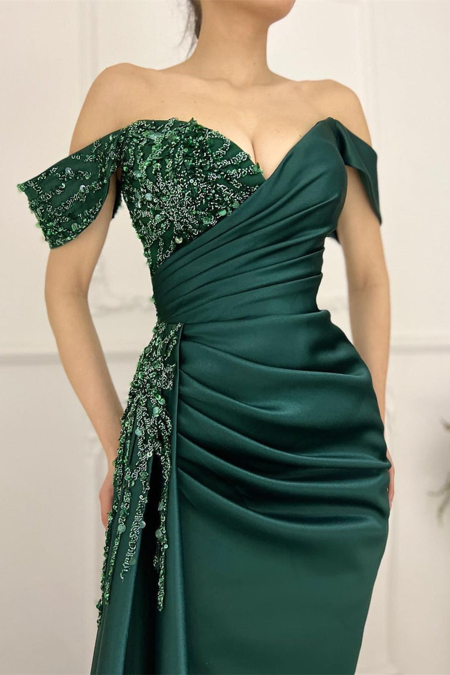 Charming Long Satin Sweetheart Portrait Prom Dresses With Ruched-BMbridal.com