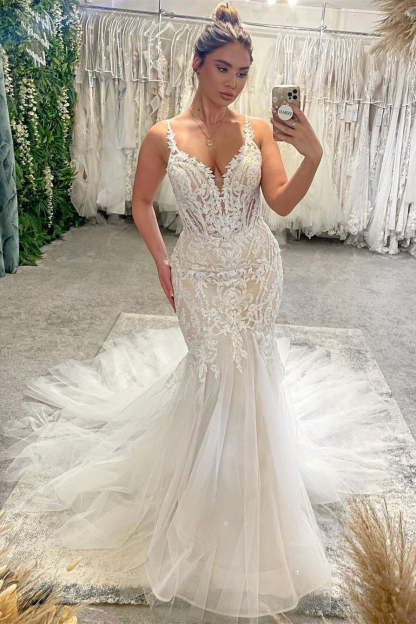 Chic Floor Length V-Neck Spaghetti Straps Sleeveless Mermaid Wedding Dress with Chapel Train-BMbridal