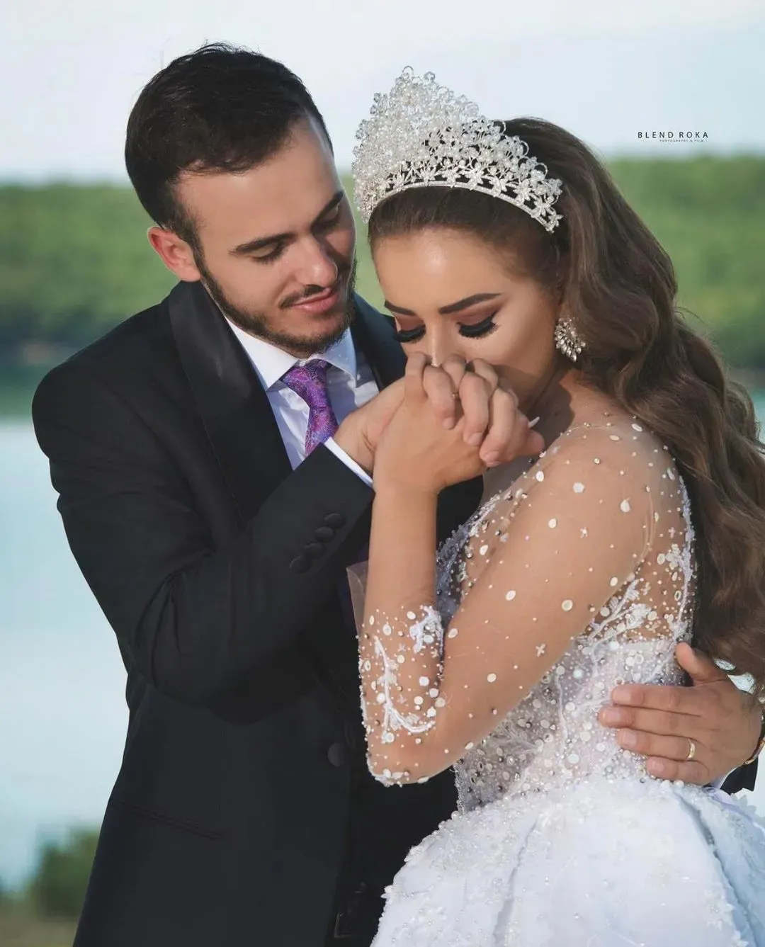 Simple Sweetheart Long Ball Gown Wedding Dress with Sleeves Beads