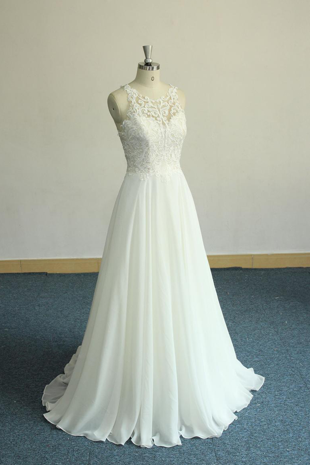 BMbridal Unique White Jewel Sleeveless Wedding Dress Appliques Chiffon Bridal Gowns On Sale