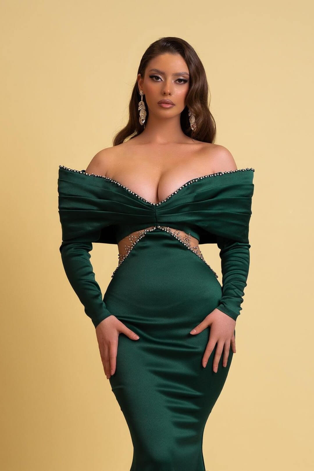 Classy Mermaid Off-the-shoulder Long Sleeve Rhinestone Satin Prom Dress