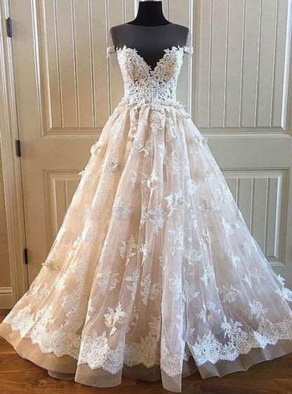 BMbridal Elegant Creamy Lace Sweetheart Long Wedding Dress A Line Appliques Bridal Gowns On Sale
